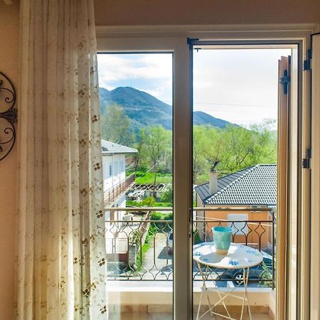 Avli Rooms Ioannina Eksteriør billede